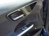 MERCEDES-BENZ C 300 T d  Avantgarde Navi LED Kamera Spur PDC