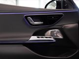 MERCEDES-BENZ E 300 de 4M , AMG BURM NIGHT DISTR KAMERA SPUR