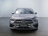 MERCEDES-BENZ GLA 200 d // AMG Navi LED Distr Spur PDC AHK