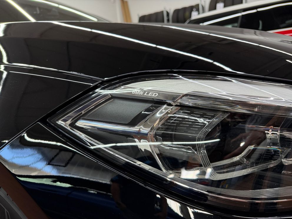 BMW 116 d Modell Advantage SHZ+LED+PDC+HUD+Navi
