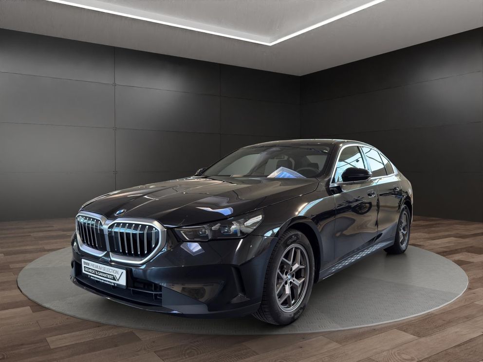BMW 520 d-Limousine+Park-Assist+DWA+HarmanKardon+
