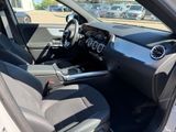 MERCEDES-BENZ GLA 200 d | AMG NIGHT AHK DISTR KAMERA PANO SPUR