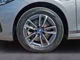 BMW 230 Active Tourer xe M-Sport h&k Panorama Aktivsitz