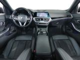 BMW 330 d SportLine AHK HeadUP ACC Lordosen HIFI