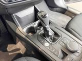 BMW 118 i Navi+LED+SHZ+Temp+PDC+AppleCarPlay