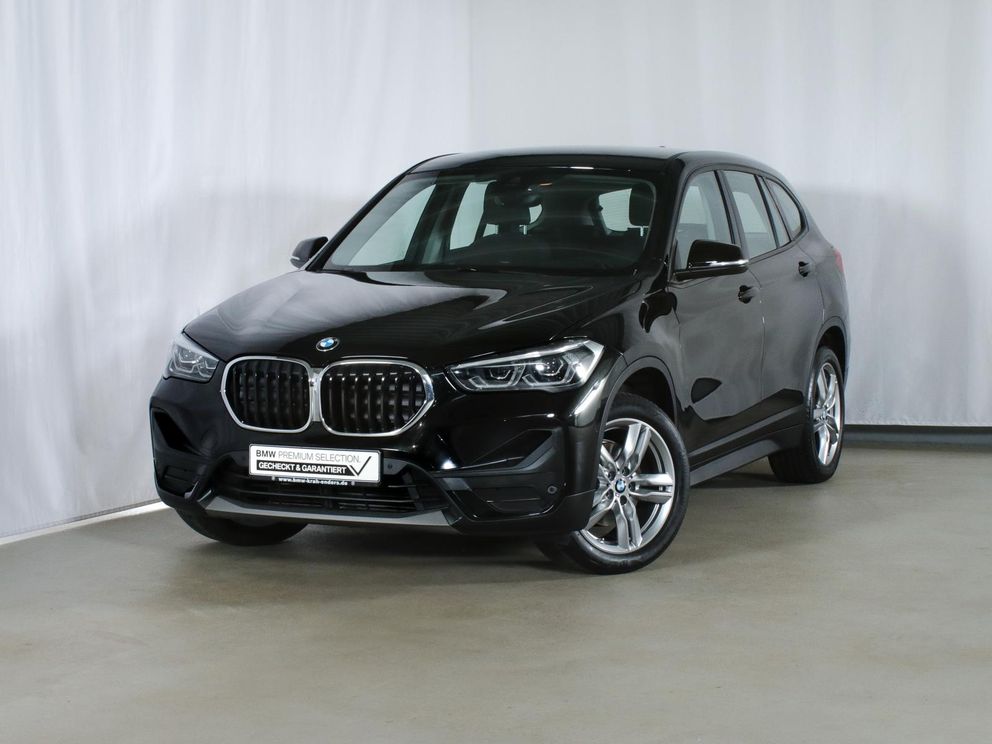 BMW X1 sDrive 18i Kamera Sportsitze NAVI LED DAB