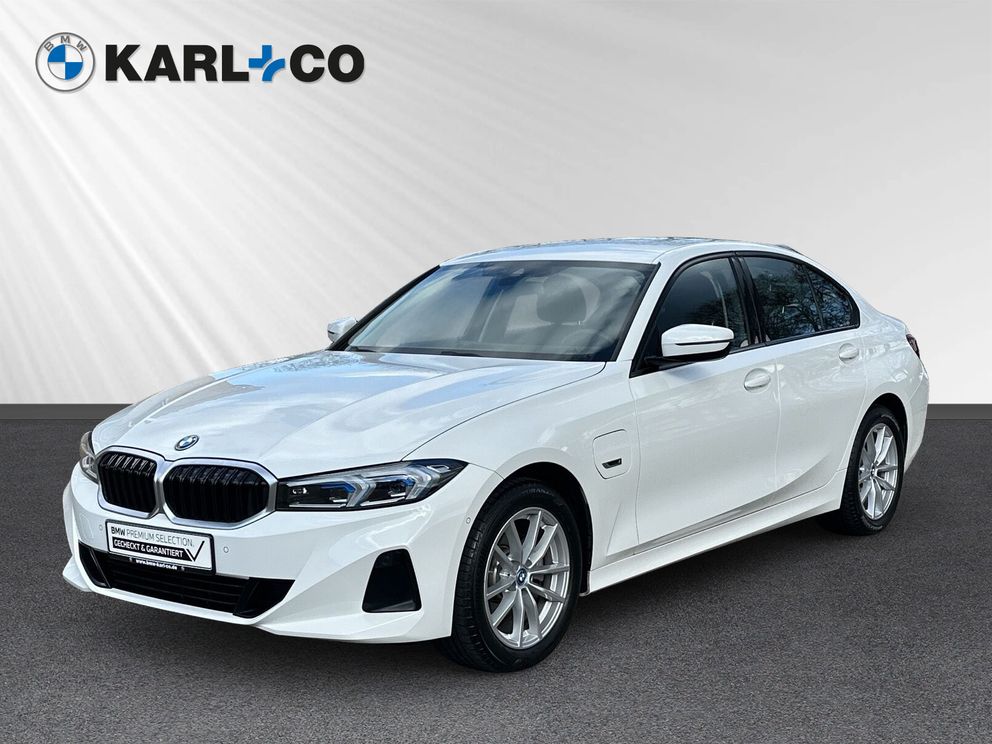 BMW 330 e Lim Driving Assistant LED PDC DAB Klima