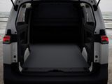 VW ID. Buzz Cargo Pure Motor: 140 kW (190 PS) 58 kWh Getriebe: 1-Gang-Automatikgetriebe Radstand: 2989 mm