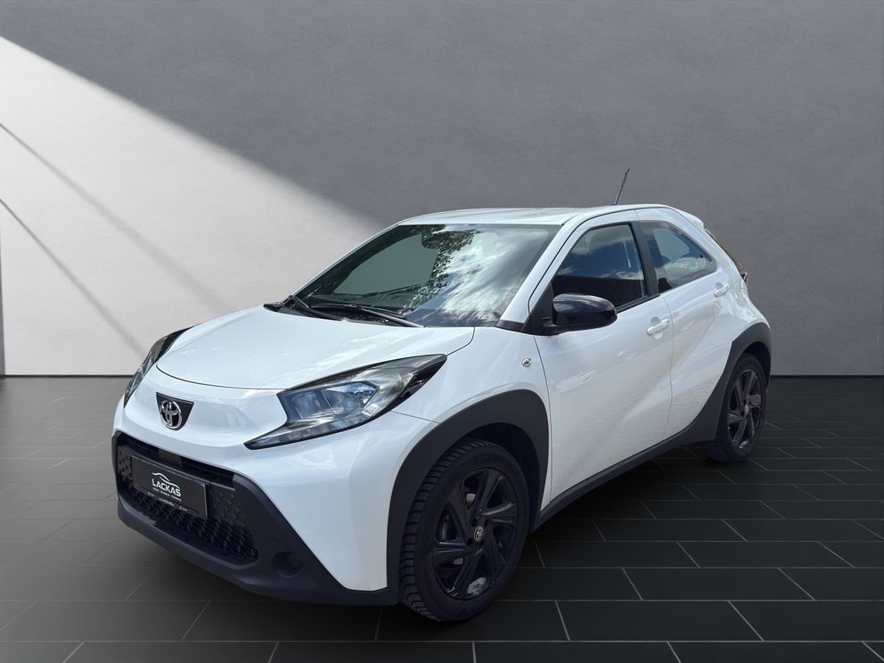 TOYOTA Aygo X 1.0 VVT-i Business Edition