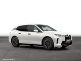 BMW iX xDrive60 