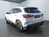 MERCEDES-BENZ GLA 200 d AMG NIGHT MULTI DISTR KAMERA PANO SPUR