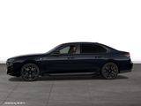 BMW M760e xDrive Limousine