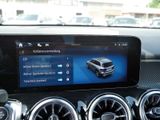 MERCEDES-BENZ GLB 220 d 4MATIC AMG PREMIUM MULTI 360 AHK DISTR