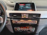 BMW X2 sDrive18i SHZ+Temp+LED+PDC+Apple CarPlay
