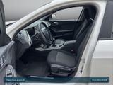BMW 118i Advantage Navi+SHZ+HiFi+Spurass.+LED+Ambi