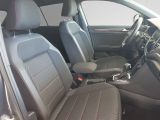 VW T-Roc Sport 1.5 TSI NAVI+SITZHZ+PDC+CARPLAY