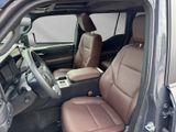 TOYOTA Land Cruiser 2,8 D-4D*Executive*AHK*7-SITZER*TOP
