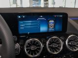 MERCEDES-BENZ GLA 200 AMG MULTI AHK KAMERA SPUR PDC SHZ