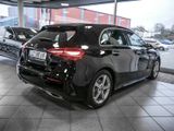 MERCEDES-BENZ A 200  AMG SPUR AHK DISTR KAMERA PDC SHZ MULTI
