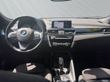 BMW X2 sDrive18i Navi RFK Keyless Temp Sportsitze