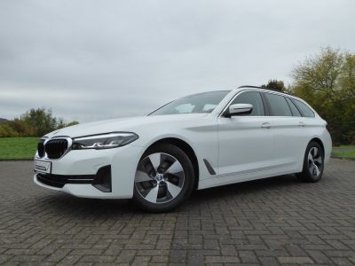 BMW 520 d Touring Navi LED Sitzheizung AHK DAB