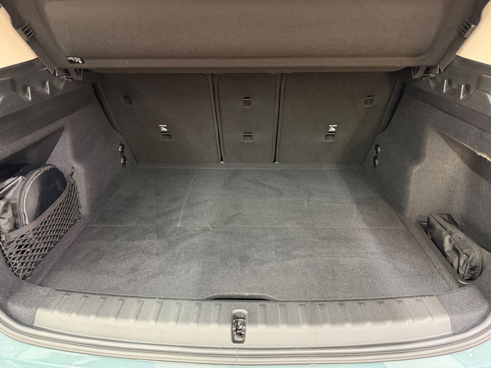 BMW X1 sDrive20i xLine AHK+Memoy+Adapt.LED+SHZ+H&K