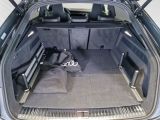 AUDI Q8 TFSI e quattro S-line business tiptronic