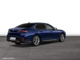 BMW M760e xDrive Limousine