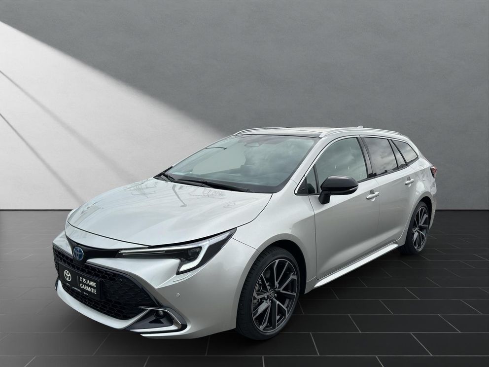 TOYOTA Corolla TS*LOUNGE*PANO*BSM*CARPLAY*
