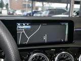 MERCEDES-BENZ A 200  AMG SPUR AHK DISTR KAMERA PDC SHZ MULTI