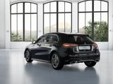 MERCEDES-BENZ A 200 // AVANTGARDE DISTR KAMERA SPUR PDC SHZ
