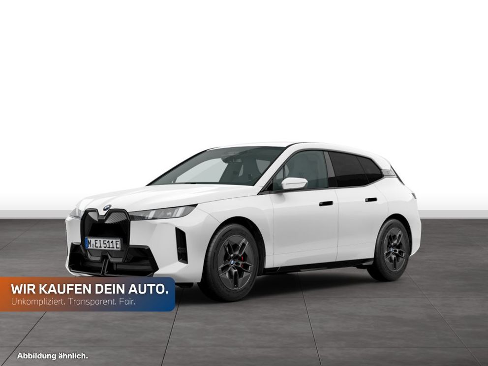 BMW iX xDrive45 