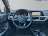 BMW 118 iA 5-Türer Ad.LED SHZ PDC Komfortzugang