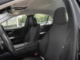 MERCEDES-BENZ E 220 d , AVANTGARDE DISTR KAMERA SPUR PDC SHZ
