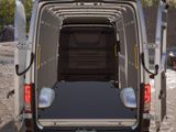 VW NFZ Crafter 35 Kasten HD Motor: 2,0 l TDI EURO VI-e SCR 120 kW Getriebe: Heckantrieb 8-Gang-Automatikgetriebe Radstand: 3640