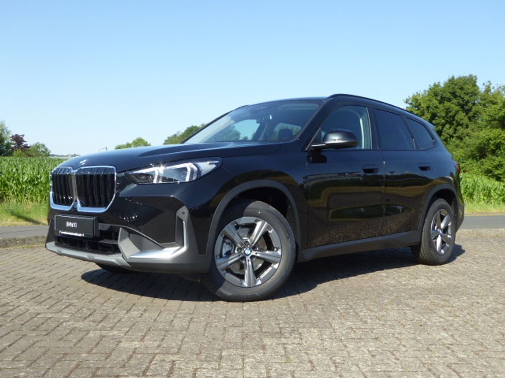 BMW X1 xDrive20d Navi LED AHK Parkassistenzsystem Komfortzugang