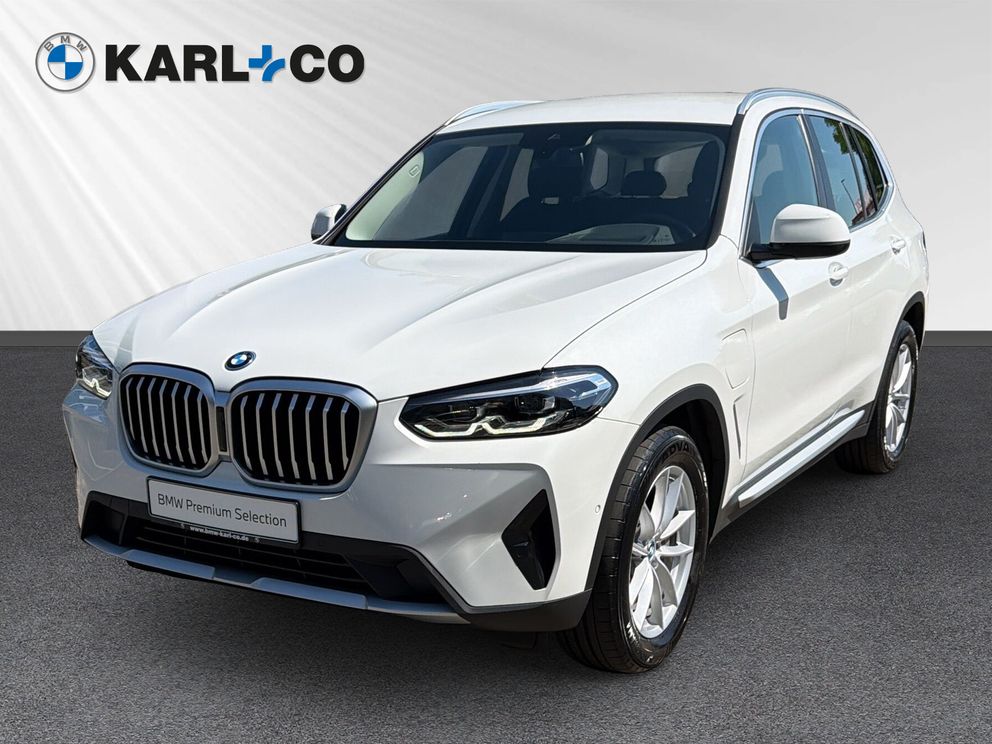 BMW X3 xDrive 30e LC Plus AHK HUD LED Sportsitze DAB