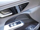 MERCEDES-BENZ E 220 d , AVANTGARDE AHK DISTR KAMERA PANO SPUR