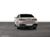 BMW M760e xDrive Limousine