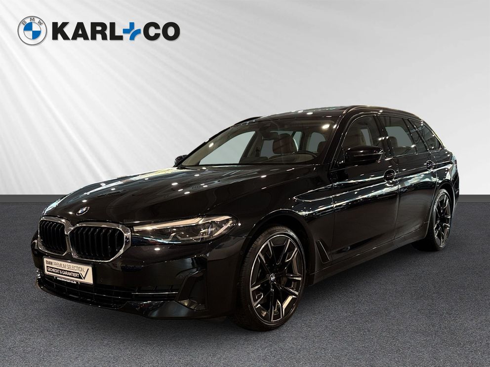 BMW 540 i xDrive Touring Pano AHK HUD Keyless HiFi