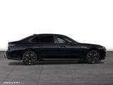 BMW M760e xDrive Limousine
