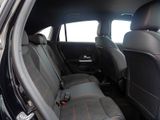 MERCEDES-BENZ GLA 200 d 4MATIC AMG NIGHT MULTI 360 AHK DISTR