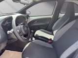 TOYOTA Aygo X 1.0 VVT-i Business Edition