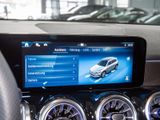 MERCEDES-BENZ GLB 200 d 4MATIC AMG NIGHT MULTI 360 AHK DISTR