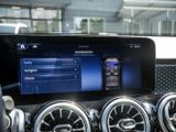 MERCEDES-BENZ GLB 200 // PROGRESSIVE SPUR PANO AHK KAMERA PDC