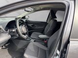 TOYOTA Yaris Hybrid Teamplayer