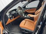 BMW 520 d Touring LED Pano HiFi DrivingAss. Sportsitz