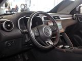 MG ZS EV Luxury DISTR SPUR PANO KAMERA PDC SHZ