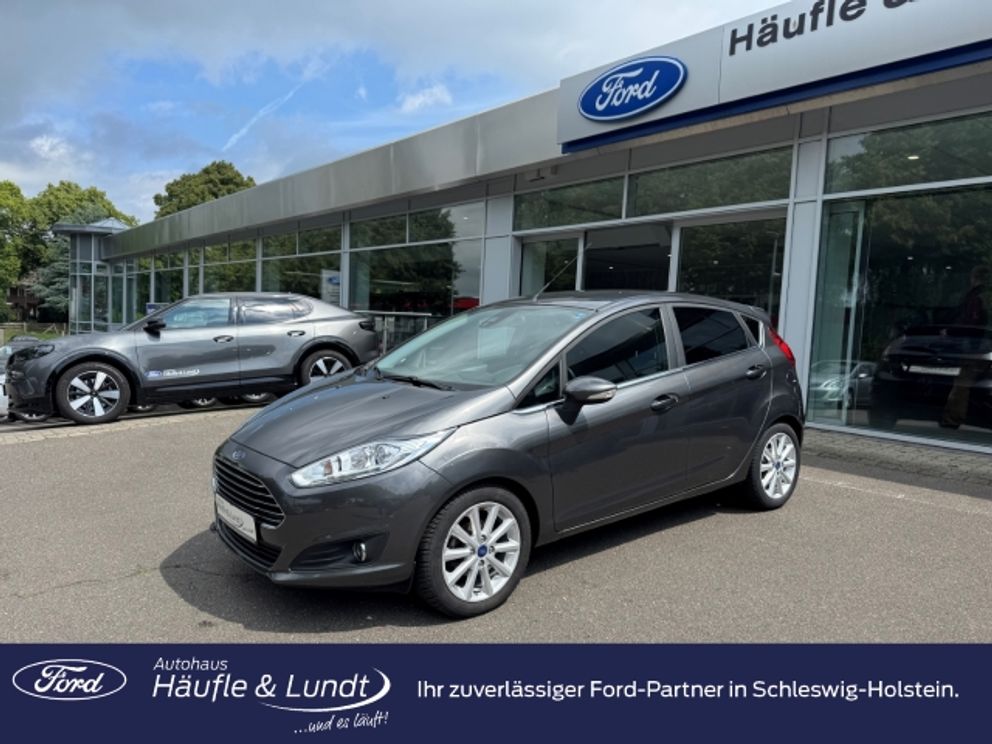 FORD Fiesta Titanium Klimaautom Ambientebeleuchtung SHZ Notbremsass. Temp PDC Berganfahrass.