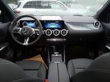 MERCEDES-BENZ GLA 200 d NIGHT PROGRESSIVE 360 AHK DISTR KAMERA